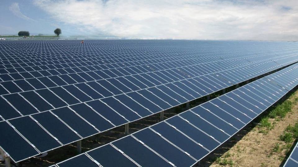 رسوم حماية هندية على وارداتها من الخلايا الشمسية
