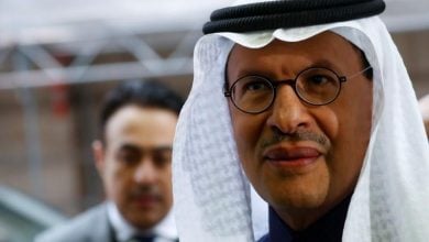 Photo of وزير الطاقة السعودي: تخفيضات إنتاج النفط العالمي الفعلية 19.5 مليون برميل يوميًا