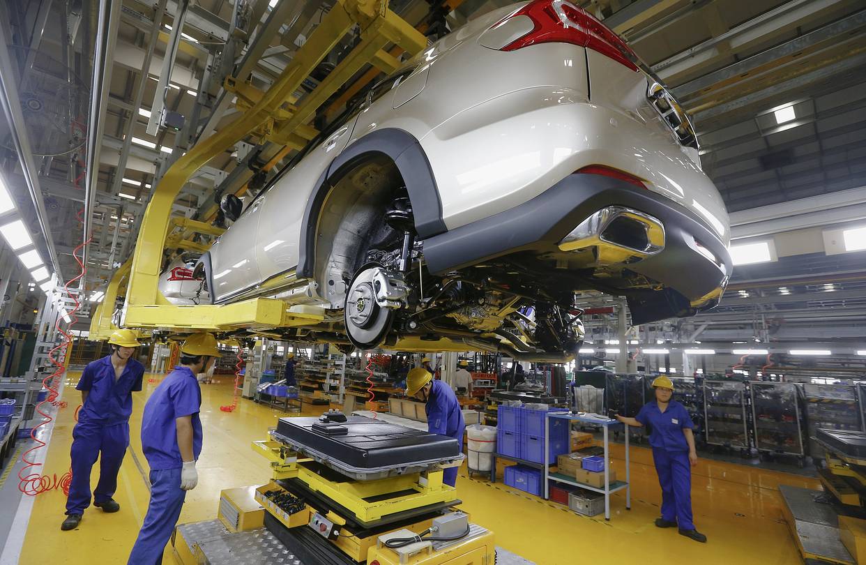 عودة 80% من مصانع السيارات للعمل في العالم - الطاقة