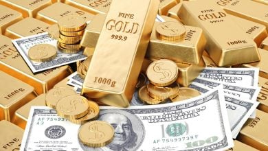 Photo of الذهب يتخطى 1900 دولارا للأوقية.. والدولار يقترب من قاع عامين