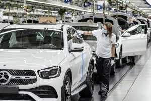 ارتفاع مبيعات السيارات الكهربائية