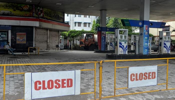 محطة وقود مغلقة في الهند