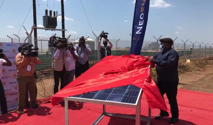 إطلاق مشروع محطة ميتورو للطاقة الشمسية في موزمبيق
