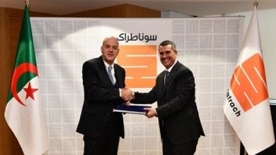 Photo of اتّفاق بين سوناطراك وإيني لتطوير أكبر حقل نفطي في الجزائر