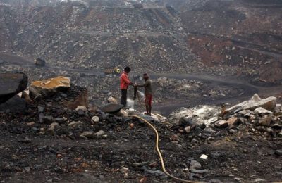 واردات الفحم الهندية تواصل التراجع
