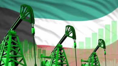 Photo of %62.2 زيادة متوقعة في الإيرادات النفطية للكويت خلال 2021