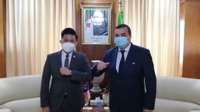 Photo of وزير الطاقة الجزائري يبحث ملفّات التعاون مع ماليزيا