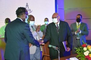 شلمبرجيه - وزير الطاقة السوداني
