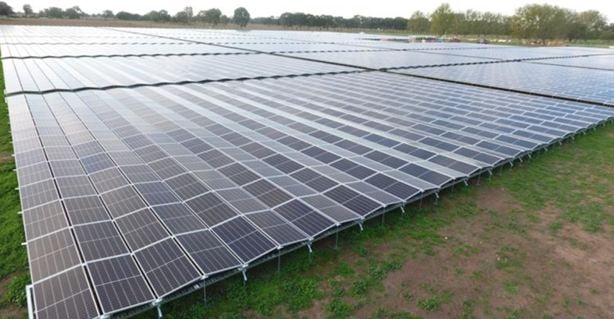 مزارع الطاقة الشمسية في ولاية فيكتوريا الأسترالية