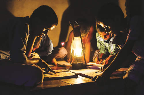 شعوب حول العالم تعاني نقص الكهرباء
