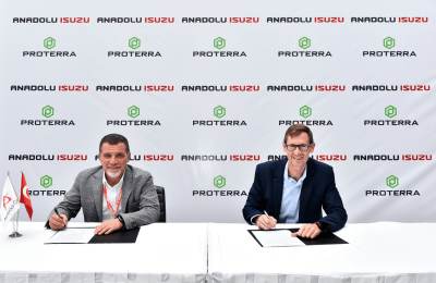 جانب من توقيع اتفاقية التعاون بين أنادولو إيسوزو وبروتيرا- الصورة من موقع شركة بروتيرا
