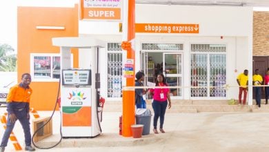 Photo of أسعار الوقود في غانا تدفع السائقين للتهديد بالإضراب عن الطعام