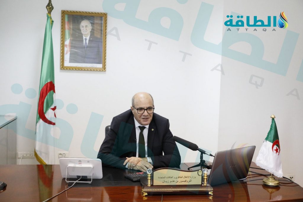 بن عتو زيان وزير الطاقات المتجددة في الجزائر 
