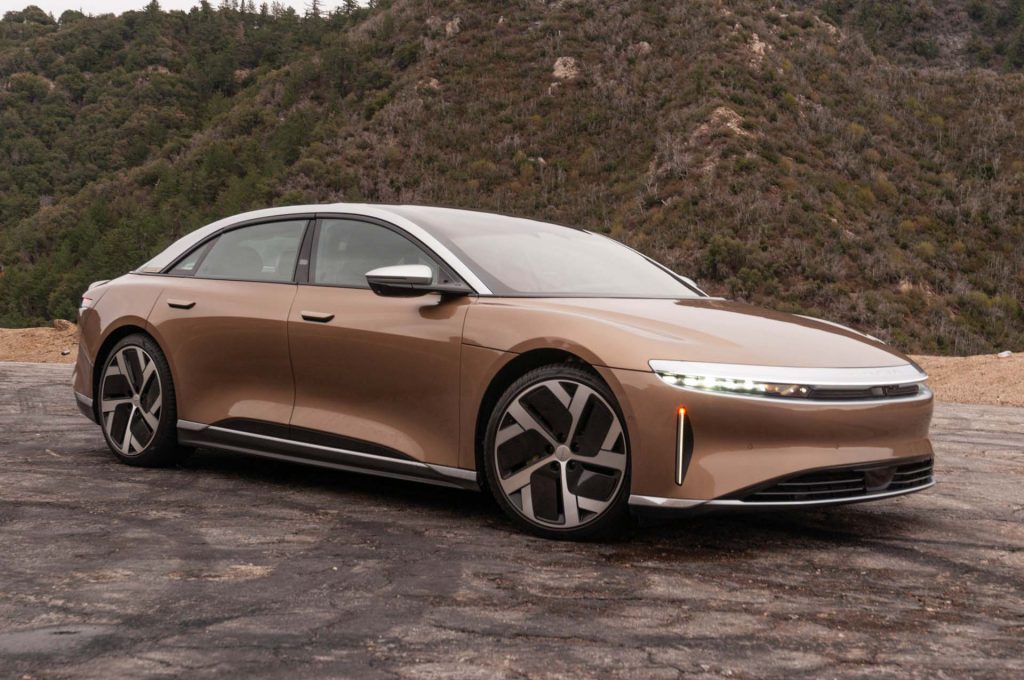 السيارات الكهربائية في 2022 سيارة لوسيد إير