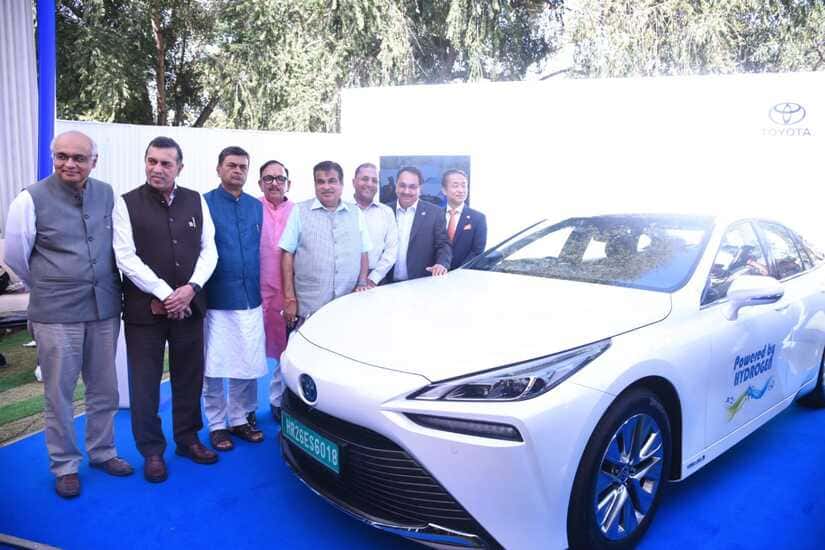 إطلاق أول سيارة كهربائية تعمل بخلايا وقود الهيدروجين في الهند