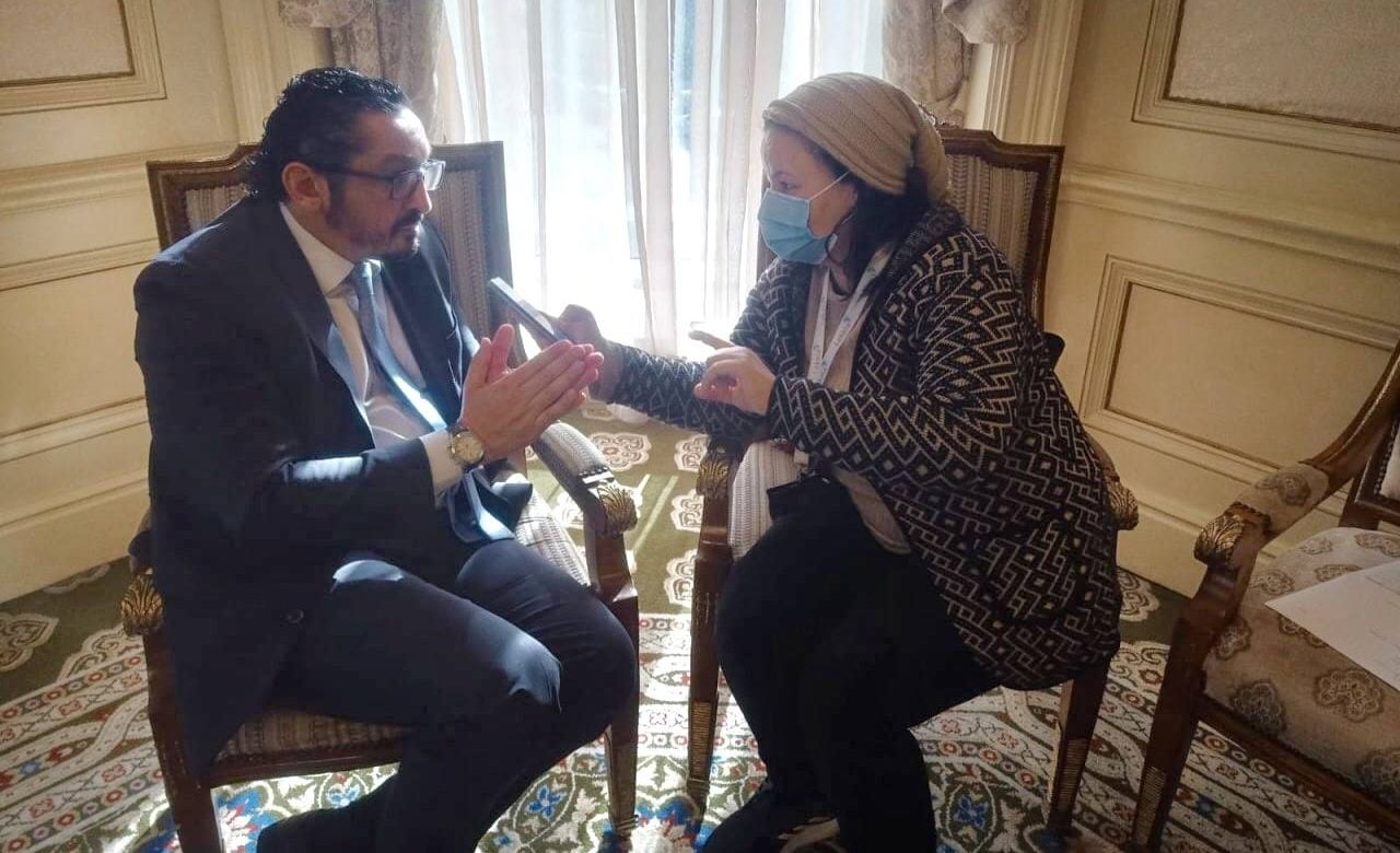 الطاقة أثناء المقابلة مع مدير عام شركة ليكيلا باور في مصر فيصل عيسى