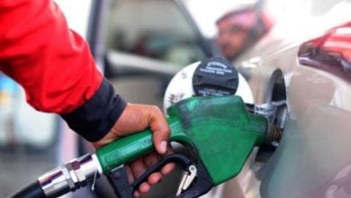 Photo of باكستان تدعم أسعار الوقود بـ366 مليون دولار لمدة أسبوعين فقط