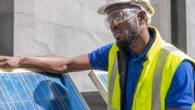 Photo of نيجيريا تلجأ إلى الطاقة الشمسية لإنقاذ المجتمعات المحرومة من الكهرباء