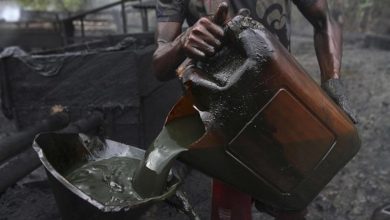 Photo of إنتاج النفط في نيجيريا يواجه أزمة مع استمرار السرقة