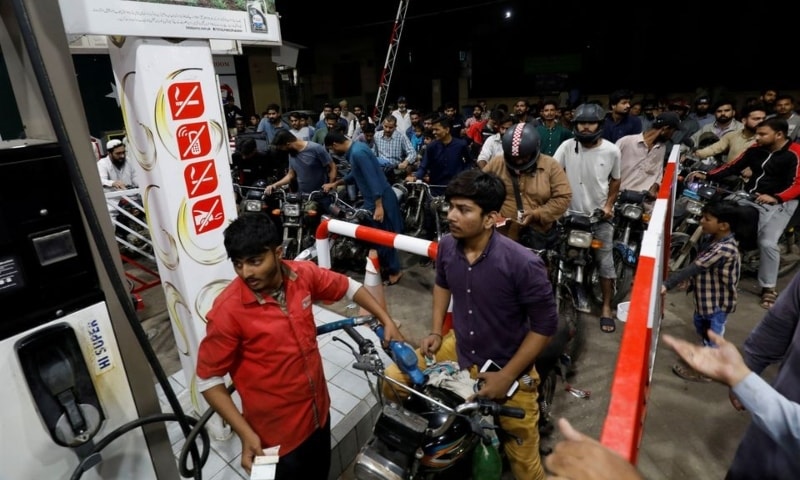 أسعار الوقود في باكستان