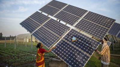 الكهرباء النظيفة والمتجددة في الهند 