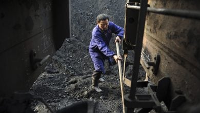 Photo of الصين تبني 169 منجم فحم جديد بطاقة إنتاجية 559 مليون طن