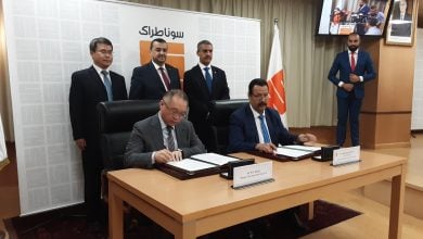Photo of سوناطراك الجزائرية توقع عقدًا جديدًا باستثمارات 490 مليون دولار (صور)
