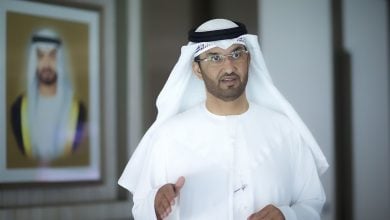 Photo of سلطان الجابر: التخلي الفوري عن النفط والغاز يعرض العمل المناخي للخطر