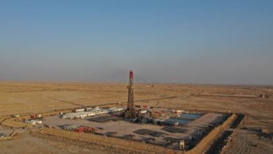 Photo of حقول النفط في العراق تشهد خطة تطوير لزيادة الإنتاج لـ8 ملايين برميل يوميًا