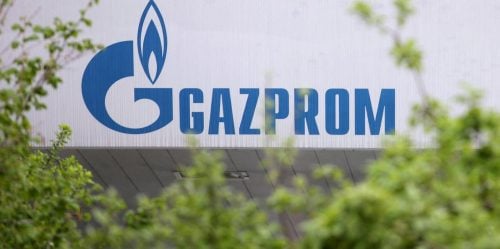 شعار شركة غازبروم المسؤولة عن نقل الغاز الروسي غبر خط أنابيب نورد ستريم