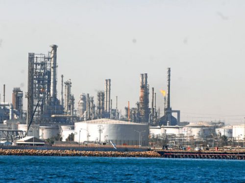 أسعار النفط تدعم موازنة الكويت