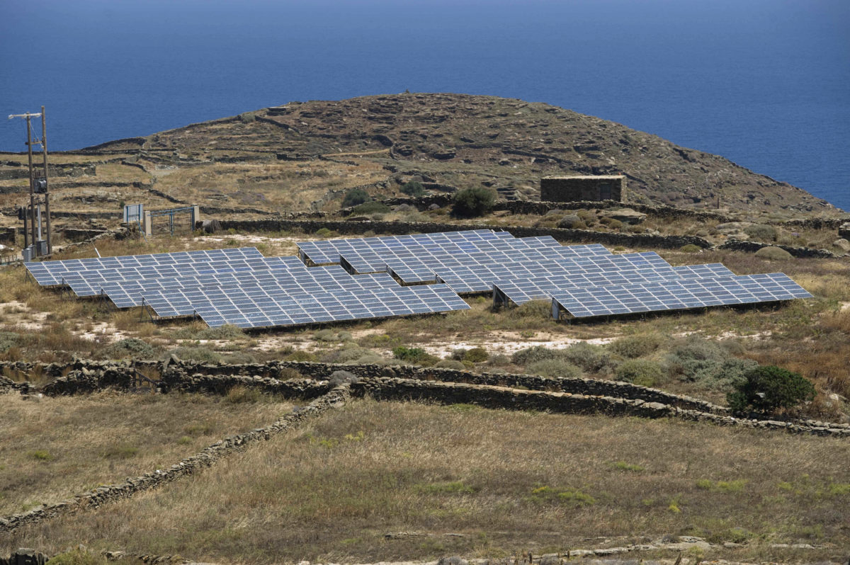 الطاقة الشمسية في اليونان
