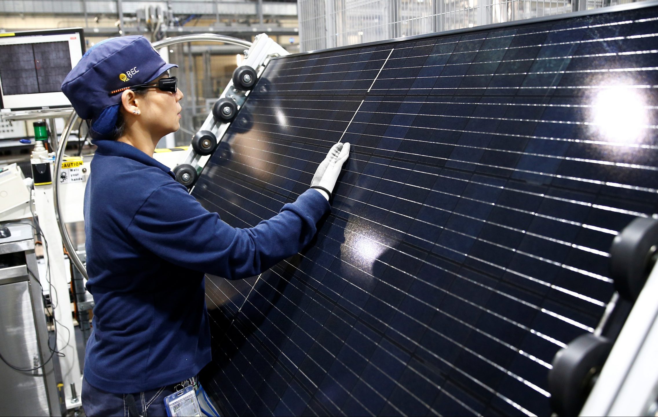 أسعار ألواح الطاقة الشمسية في 2022