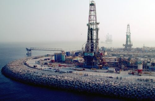 أكبر حقول النفط العربية والعالمية