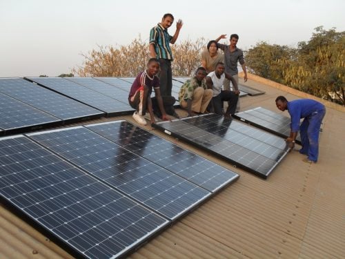 ألواح الطاقة الشمسية في السودان