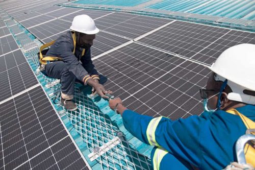 أحد مشروعات الطاقة المتجددة في جنوب أفريقيا