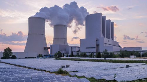 محطات لتوليد الكهرباء من الفحم والطاقة الشمسية