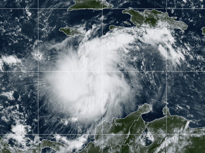 تداعيات إعصار إيان في فلوريدا وخليج المكسيك