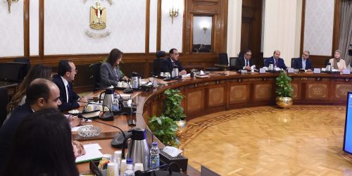 جانب من اجتماع مناقشة موقف المشروعات الخضراء في مصر - الصورة من مجلس الوزراء (10 أكتوبر 2022)