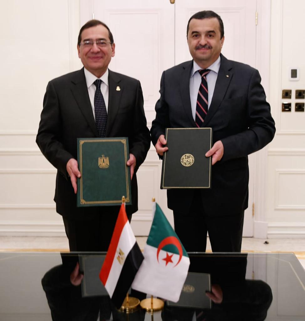 الجزائر تتعاون مع مصر