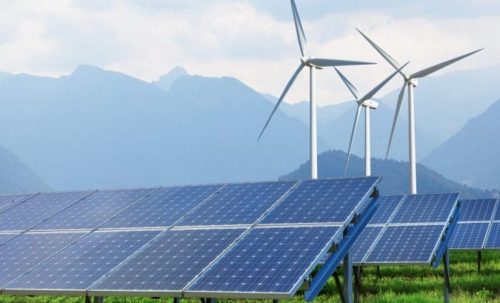 أرباح طاقة الرياح والطاقة الشمسية في خطر بعد قرار خفض الطلب على الكهرباء في أوروبا