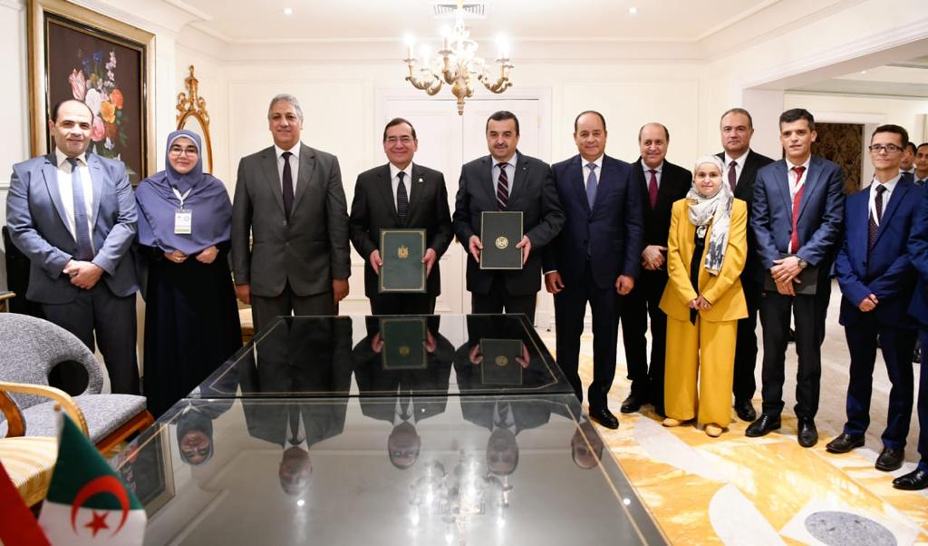 الجزائر تتعاون مع مصر في التنقيب عن الغاز وتطوير الهيدروجين
