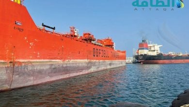 Photo of ميناء خورفكان في الإمارات.. معبر الحاويات العملاقة والناقلات النفطية (صور)