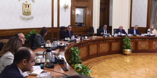 جانب من اجتماع مناقشة موقف المشروعات الخضراء في مصر - الصورة من مجلس الوزراء (10 أكتوبر 2022)