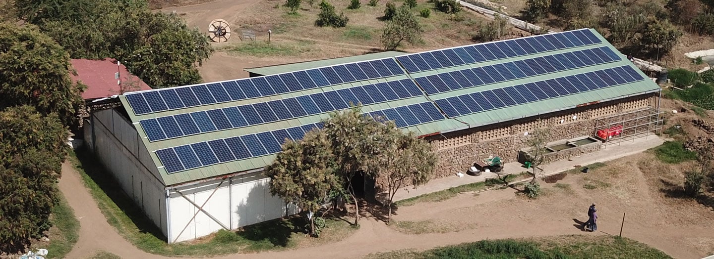 مشروع للطاقة الشمسية على السطح - الصورة من موقع التحالف الدولي للطاقة الشمسية