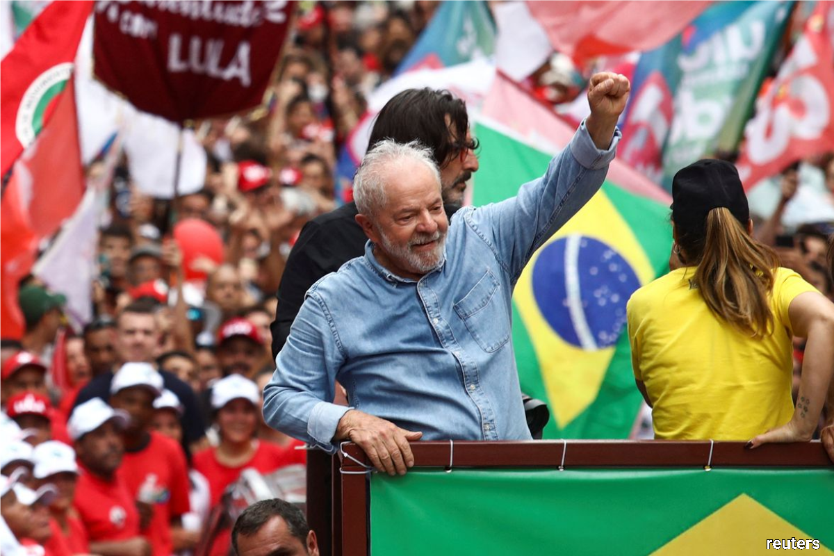 فوز لويس إيناسيو لولا دا سيلفا رئيسًا للبرازيل