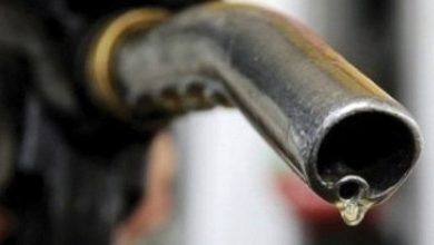 Photo of أسعار الوقود في باكستان دون تغيير رغم الأزمة المالية للدولة