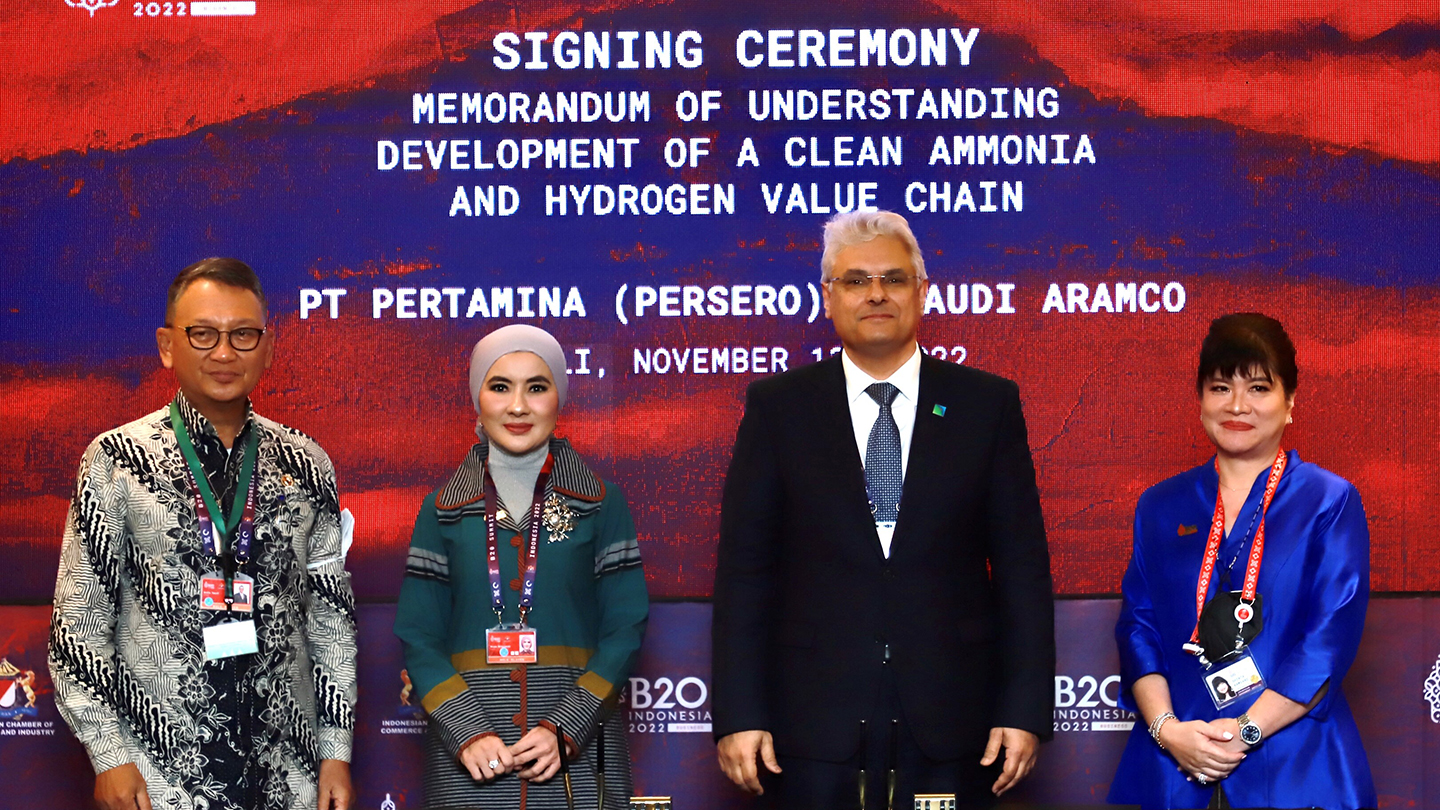 أرامكو السعودية تدرس التعاون مع إندونيسيا في الهيدروجين والأمونيا