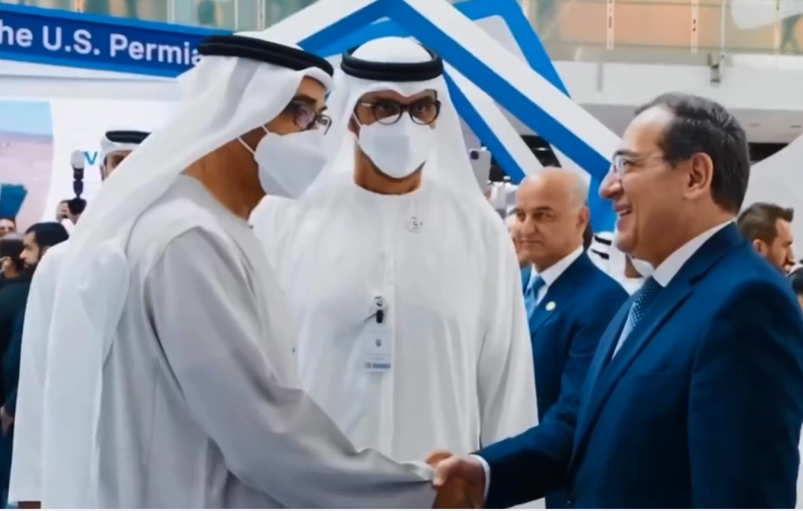 جانب من لقاء وزير البترول المصري مع رئيس الإمارات بحضور رئيس أدنوك