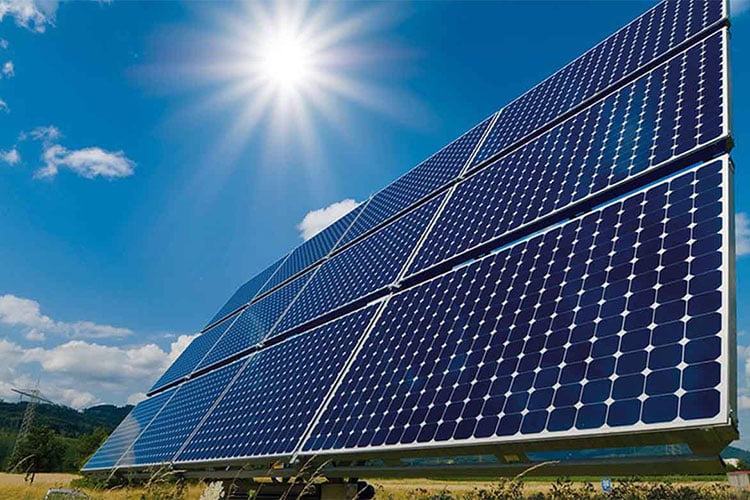 مشروع سولار 1000 لإنتاج الكهرباء من الطاقة الشمسية في الجزائر
